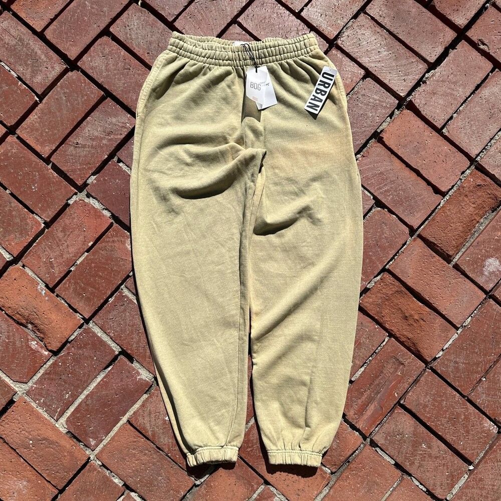 Women's BDG Urban Outfitters Joggers - Faded Cream - Size M